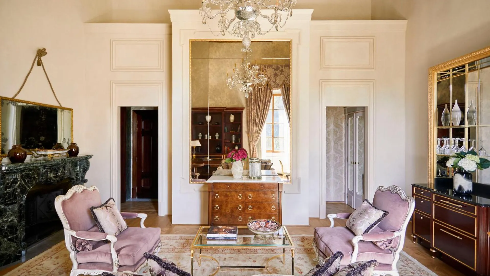 Four Seasons Hotel Firenze  Florence